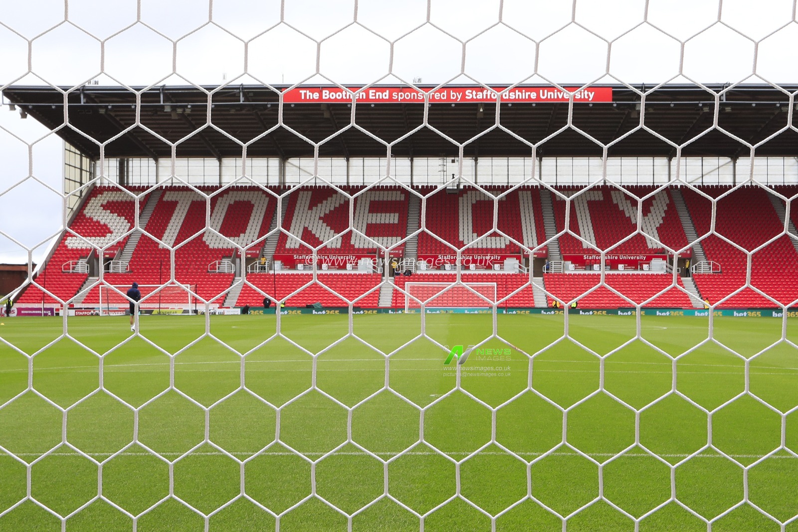 Interior view of the stadium ahead of the Sky Bet Championship match Stoke City vs Hull City at Bet365 Stadium, Stoke-on-Trent, United Kingdom, 24th September 2023

(Photo by Conor Molloy/News Images)