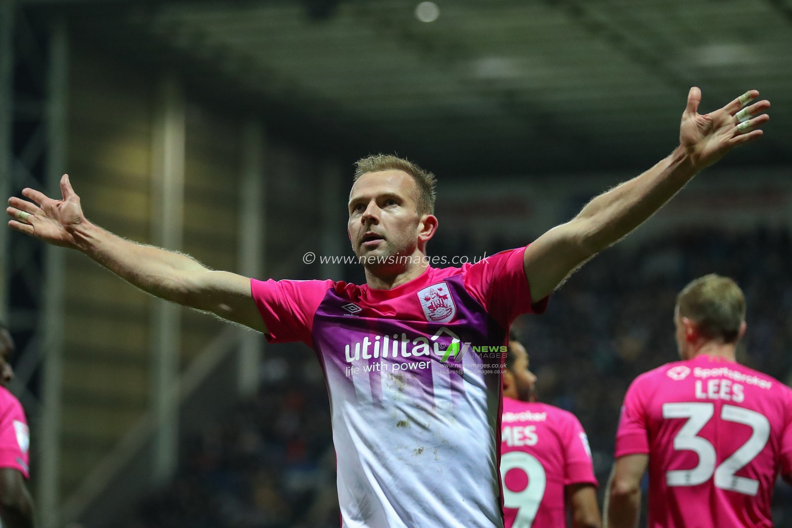 Jordan Rhodes #9 of Huddersfield Town celebrates his goal to make it 1-1 during the Sky Bet Championship match Preston North End vs Huddersfield Town at Deepdale, Preston, United Kingdom, 26th December 2022

(Photo by Gareth Evans/News Images)