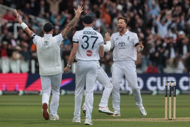 1st Rothesay Test Match Day 1 England vs New Zealand