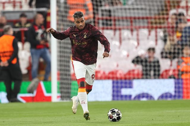 Mario Lemina of Galatasaray in the pregame warmup session  in the pregame warmup session during the UEFA Champions League last 16 second leg match Liverpool vs Galatasaray at Anfield, Liverpool, United Kingdom on 18 March 2026

(Photo by Alfie Cosgrove/News Images)