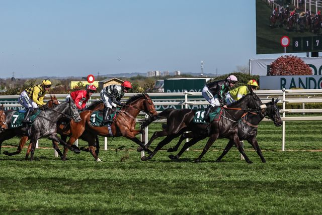 The 15:05 Ivy Liverpool Hurdle during the Randox Grand National 2025 Day 3 Grand National Day at Aintree Racecourse, Liverpool, United Kingdom, 5th April 2025

(Photo by Mark Cosgrove/News Images)