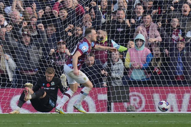 Sky Bet Championship Burnley v Blackburn Rovers