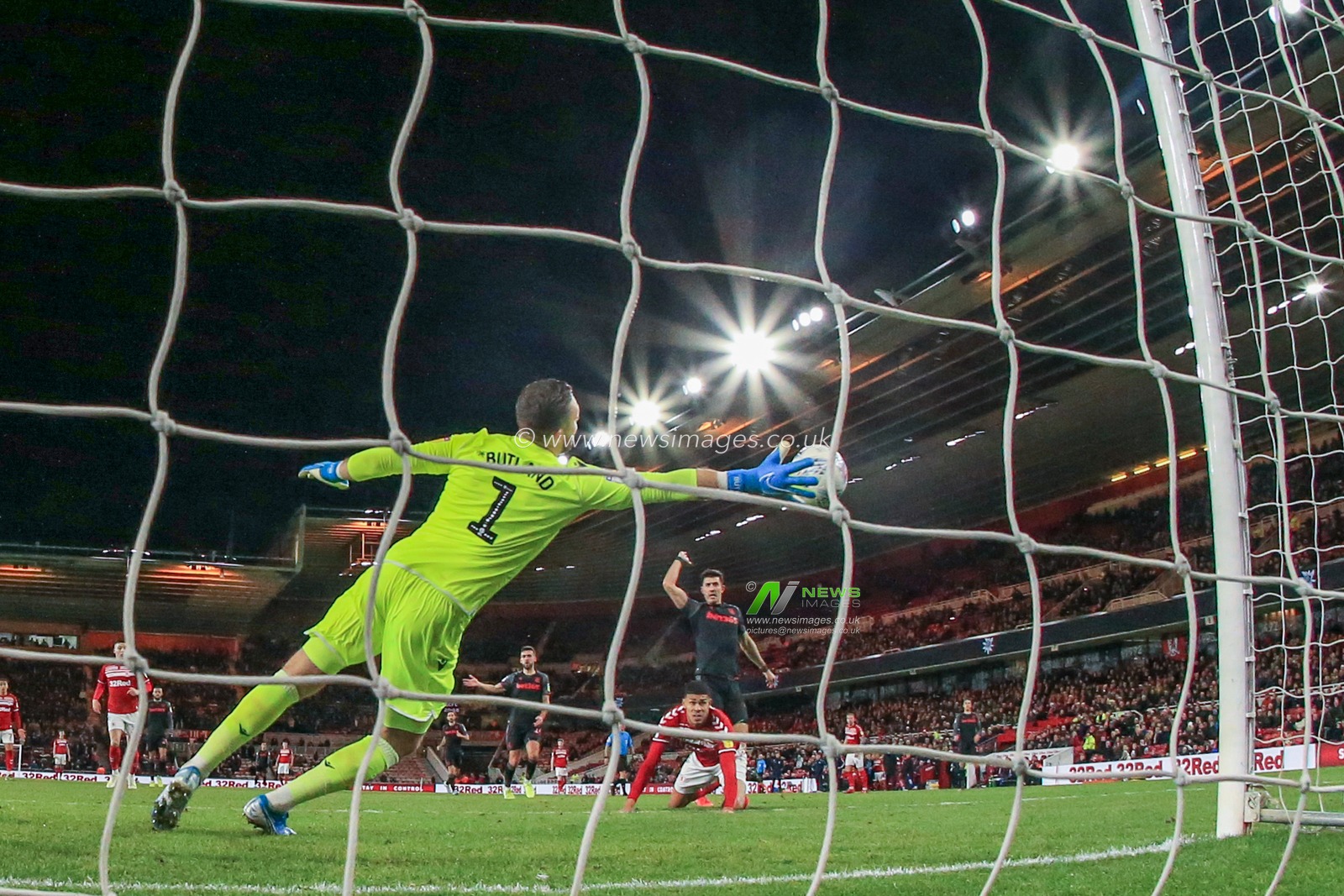 20th December 2019, Riverside Stadium, Middlesbrough, England; Sky Bet Championship, Middlesbrough v Stoke City : Ashley Fletcher (11) of Middlesbrough scores to make it 1-1

Credit: Mark Cosgrove/News Images