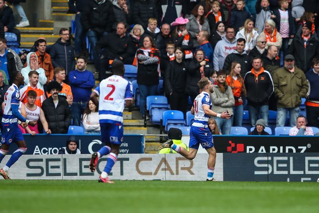 Sky Bet League 1 Reading v Blackpool