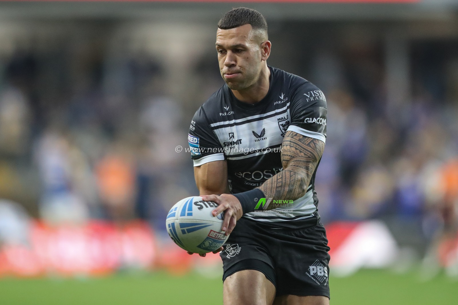 Carlos Tuimavave of Hull FC during pre-game warm up during the Betfred Super League Round 25 match Leeds Rhinos vs Hull FC at Headingley Stadium, Leeds, United Kingdom, 6th September 2024

(Photo by Alfie Cosgrove/News Images)