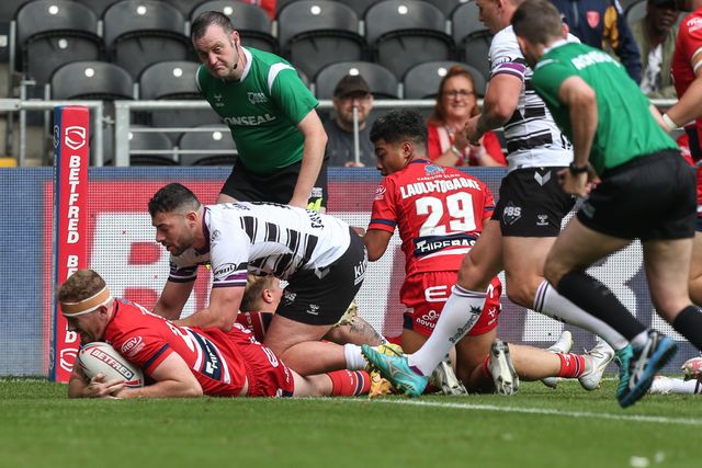Betfred Super League Round 27 Hull FC v Hull KR