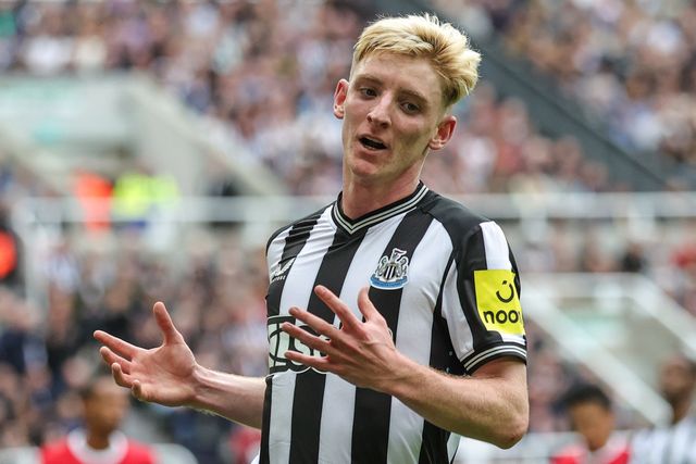Premier League Newcastle United v Liverpool