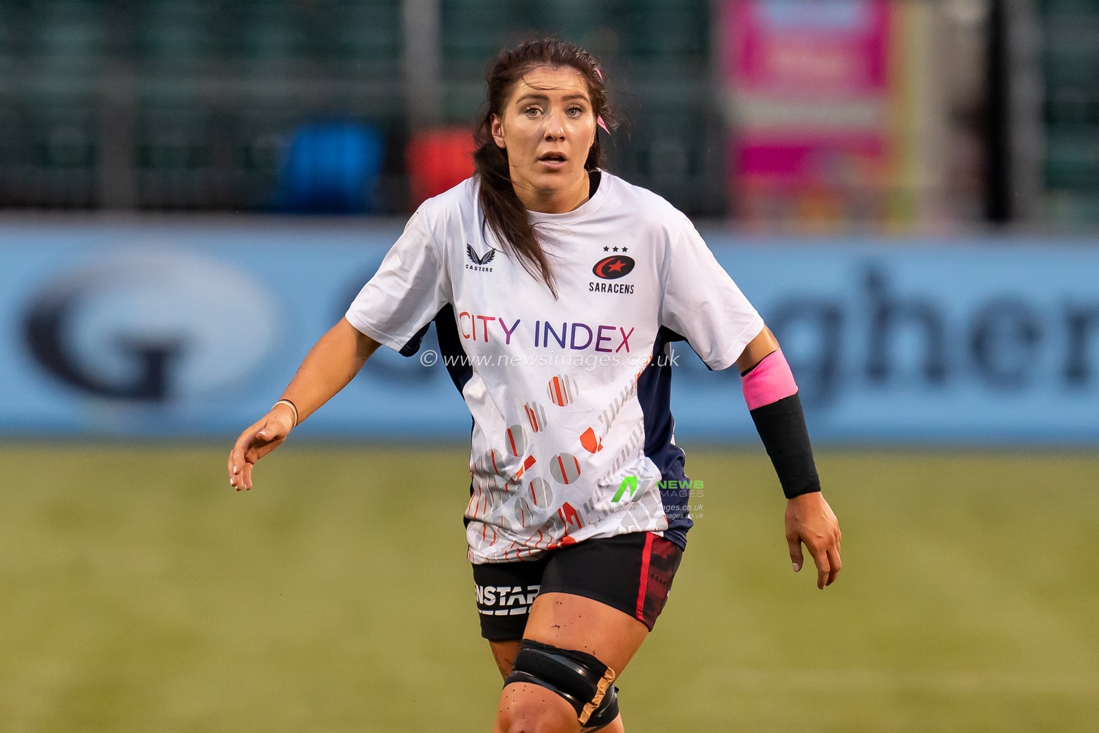 Georgia Evans #8 of Saracens Women warming up prior to the Women's Allianz Premier 15's match Saracens Women vs Wasps Women at StoneX Stadium, London, United Kingdom, 27th November 2022

(Photo by Richard Washbrooke/News Images)