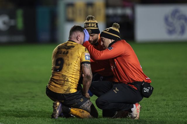 Betfred Super League Round 3 Castleford Tigers v Huddersfield Giants