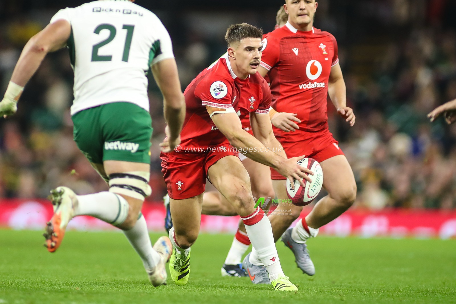 Joe Hawkins of Wales during the Quilter Nations Series 2025 match Wales vs South Africa at Principality Stadium, Cardiff, United Kingdom, 29th November 2025

(Photo by Andrew Lewis/News Images)

*** GER AUT SUI OUT ***