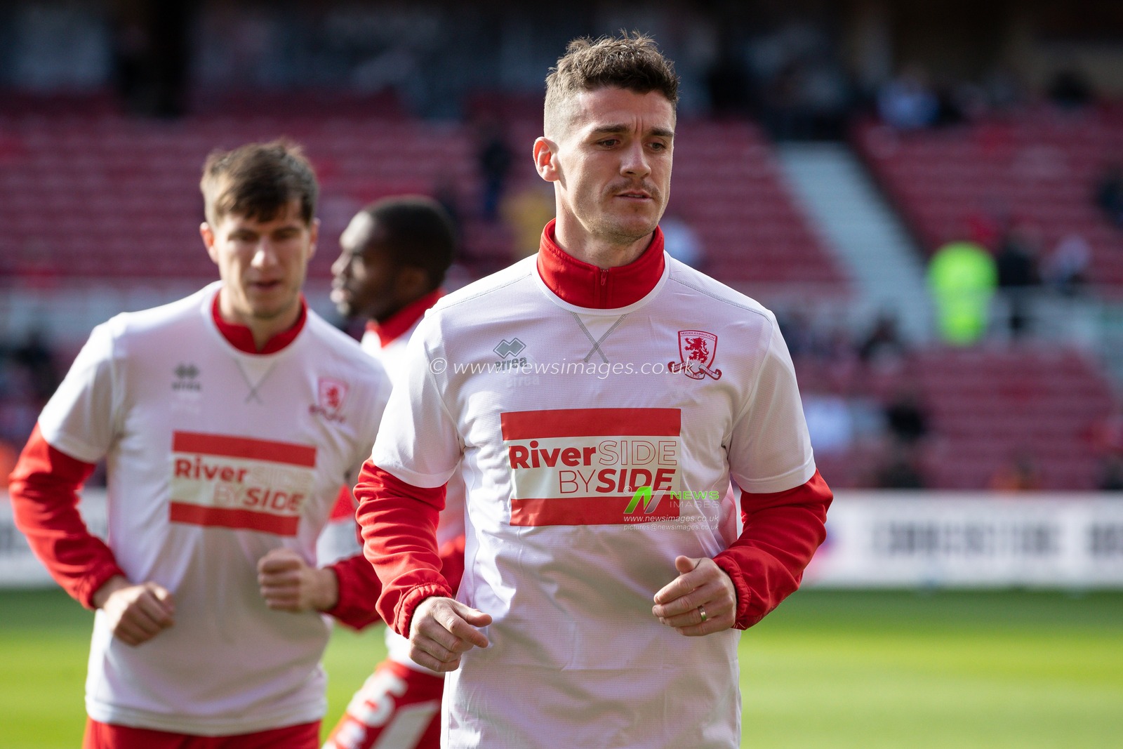 Darragh Lenihan #26 of Middlesbrough during the pre match warm up ahead of the Sky Bet Championship match Middlesbrough vs Blackburn Rovers at Riverside Stadium, Middlesbrough, United Kingdom, 15th October 2022

(Photo by James Heaton/News Images)