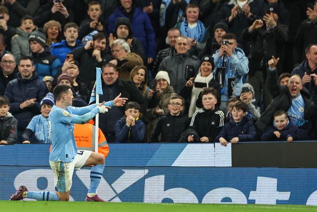 Phil Foden of Manchester City celebrates his goal to make it 4 -1 during the Premier League match Manchester City vs Aston Villa at Etihad Stadium, Manchester, United Kingdom, 3rd April 2024

(Photo by Mark Cosgrove/News Images)