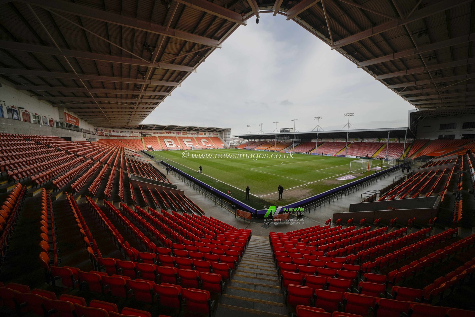 A general view of Bloomfield Road, home of Blackpool before the Sky Bet League 1 match Blackpool vs Oxford United at Bloomfield Road, Blackpool, United Kingdom, 10th February 2024

(Photo by Steve Flynn/News Images)