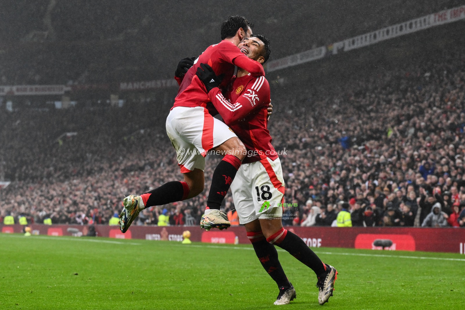 Bruno Fernandes of Manchester United celebrates his goal to make it 2-0 during the Premier League match Manchester United vs Leicester City at Old Trafford, Manchester, United Kingdom, 10th November 2024

(Photo by Craig Thomas/News Images)