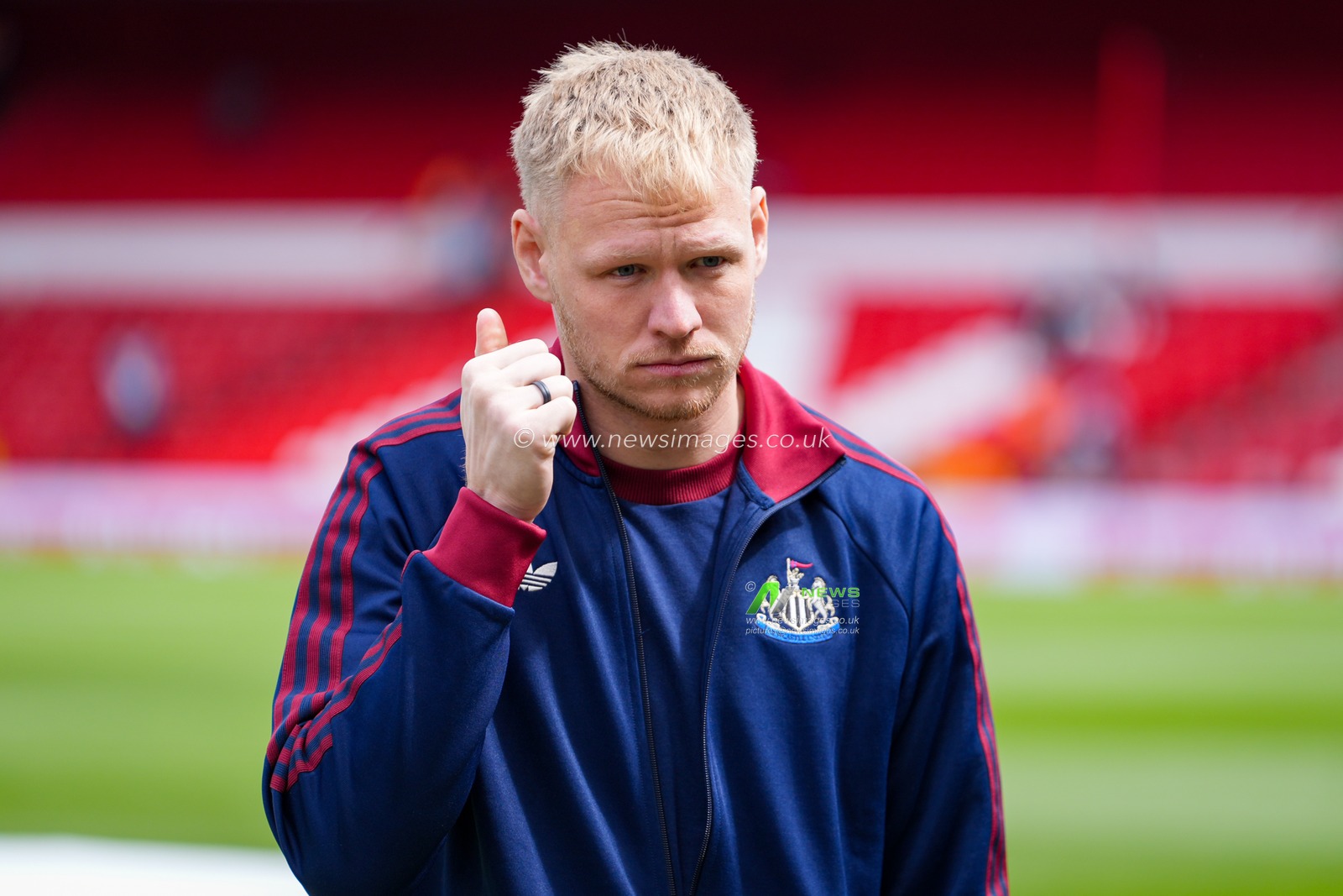 Newcastle United goalkeeper Aaron Ramsdale inspects the pitch prior to kick off during the Premier League match Nottingham Forest vs Newcastle Untied at City Ground, Nottingham, United Kingdom on 10 May 2026

(Photo by Maynard Manyowa/News Images)