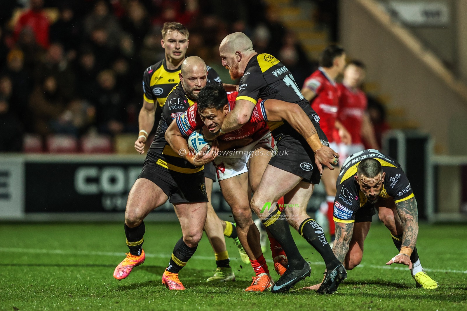 Sauaso Sue of Hull KR is tackled by Paul McShane of York Knights during the Betfred Super League Round 1 match York Knights vs Hull KR at LNER Community Stadium, Lincoln, United Kingdom on 12 February 2026

(Photo by Alfie Cosgrove/News Images)