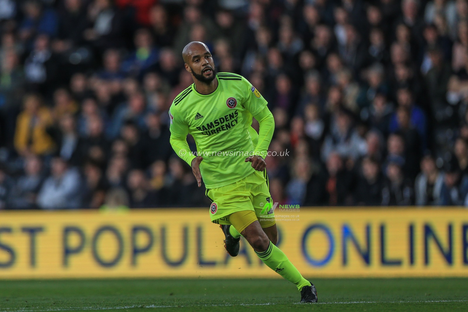 20th October 2018, Pride Park, Derby, England; Sky Bet Championship, Derby County v Sheffield United ; David McGoldrick (17) of Sheffield United 

Credit: Mark Cosgrove/News Images 

English Football League images are subject to DataCo Licence
