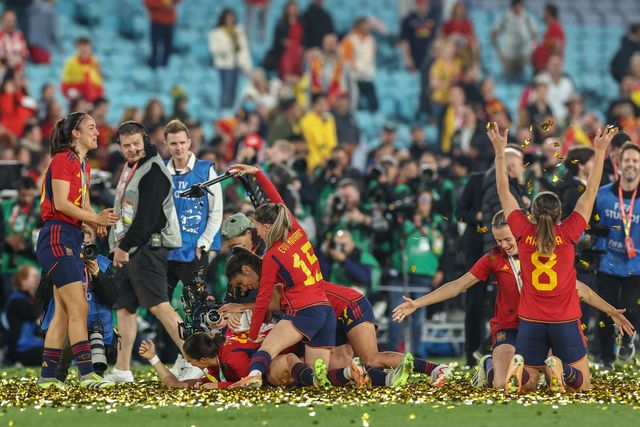 Spanish players celebrating in confetti after winning the World Cup during the FIFA Women's World Cup 2023 Final match Spain Women vs England Women at Stadium Australia, Sydney, Australia, 20th August 2023

(Photo by Patrick Hoelscher/News Images)