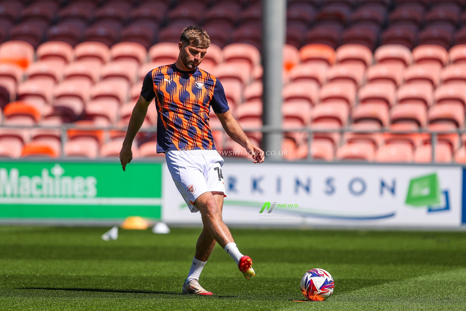 Tom Bloxham of Blackpool during the pre-game warm up ahead of the Sky Bet League 1 match Blackpool vs Bristol Rovers at Bloomfield Road, Blackpool, United Kingdom, 3rd May 2025

(Photo by Gareth Evans/News Images)