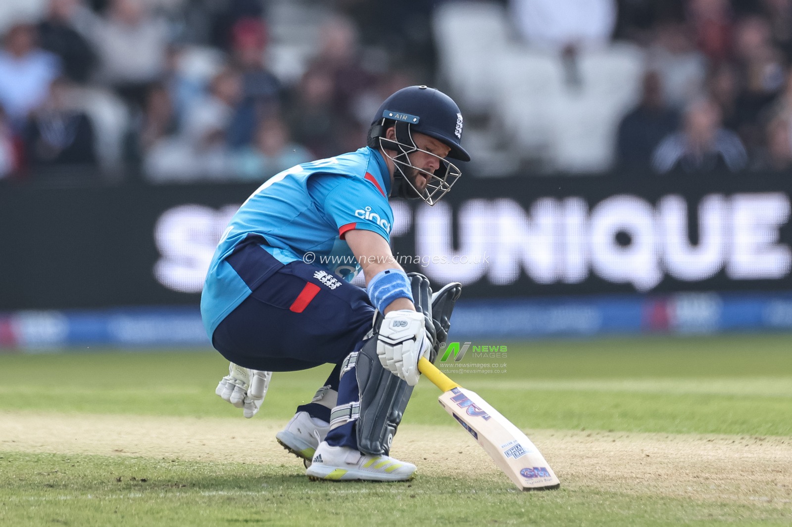 Ben Duckett of England reaches for the crease during the Second Metro Bank One Day International England v Australia at Headingley Cricket Ground, Leeds, United Kingdom, 21st September 2024

(Photo by Mark Cosgrove/News Images)