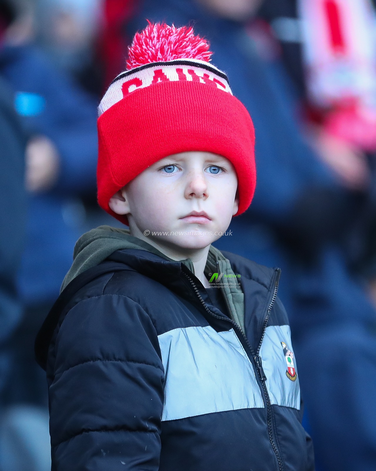 Southampton fans arrive at Craven Cottage prior to the Premier League match Fulham vs Southampton at Craven Cottage, London, United Kingdom, 22nd December 2024

(Photo by Izzy Poles/News Images)