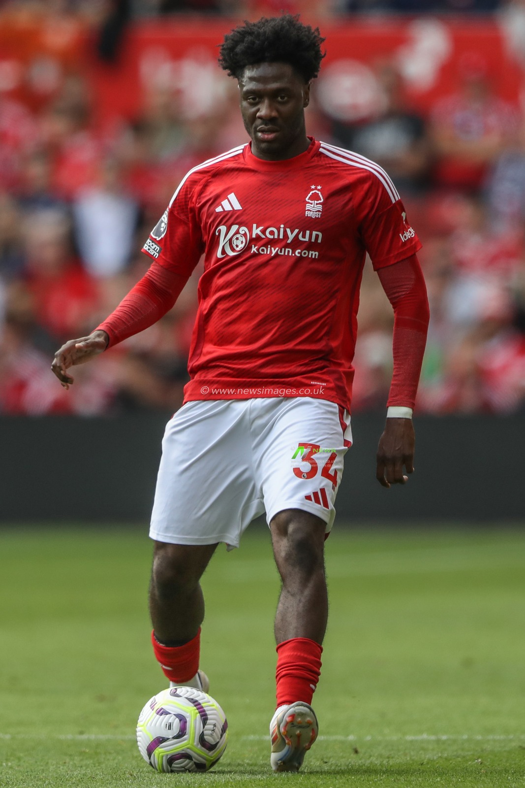 Ola Aina of Nottingham Forest during the Premier League match Nottingham Forest vs Bournemouth at City Ground, Nottingham, United Kingdom, 17th August 2024

(Photo by Alfie Cosgrove/News Images)