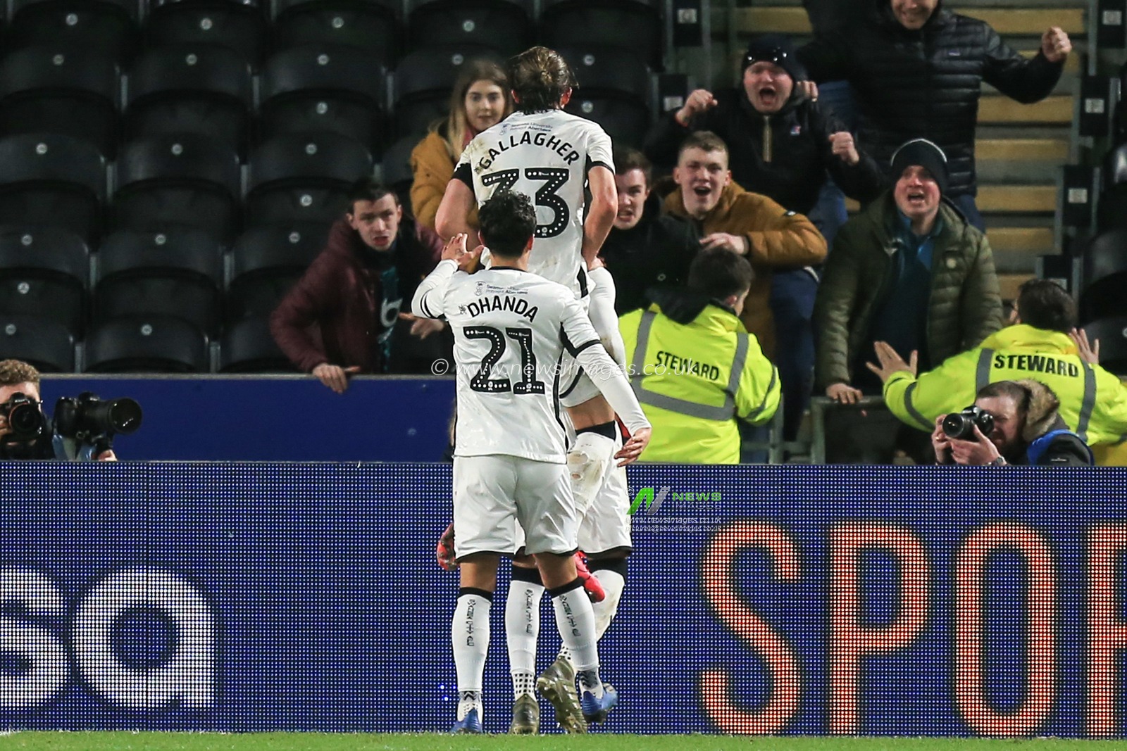 14th February 2020, KC Stadium, Kingston upon Hull, England; Sky Bet Championship, Hull City v Swansea City : Rhian Brewster (19) of Swansea City celebrates his goal to make it 4-3