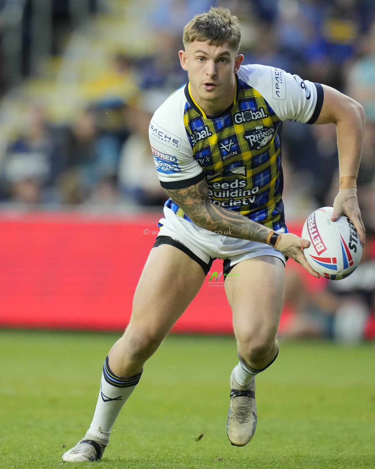 Corey Johnson #26 of Leeds Rhinos during the Betfred Super League Round 16 match Leeds Rhinos vs Huddersfield Giants at Headingley Stadium, Leeds, United Kingdom, 23rd June 2023

(Photo by Steve Flynn/News Images)
