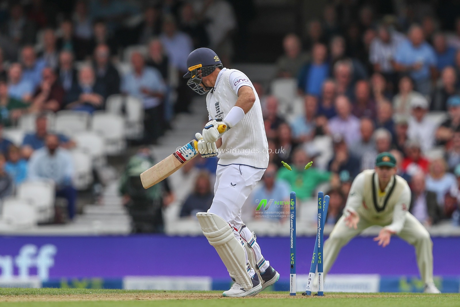 Joe Root of England is bowled out during the LV= Insurance Ashes Fifth Test Series Day One England v Australia at The Kia Oval, London, United Kingdom, 27th July 2023

(Photo by Gareth Evans/News Images)