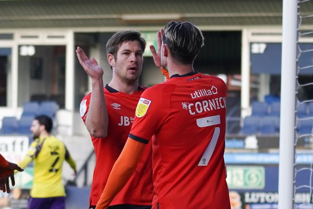 Sky Bet Championship Luton Town v Huddersfield Town