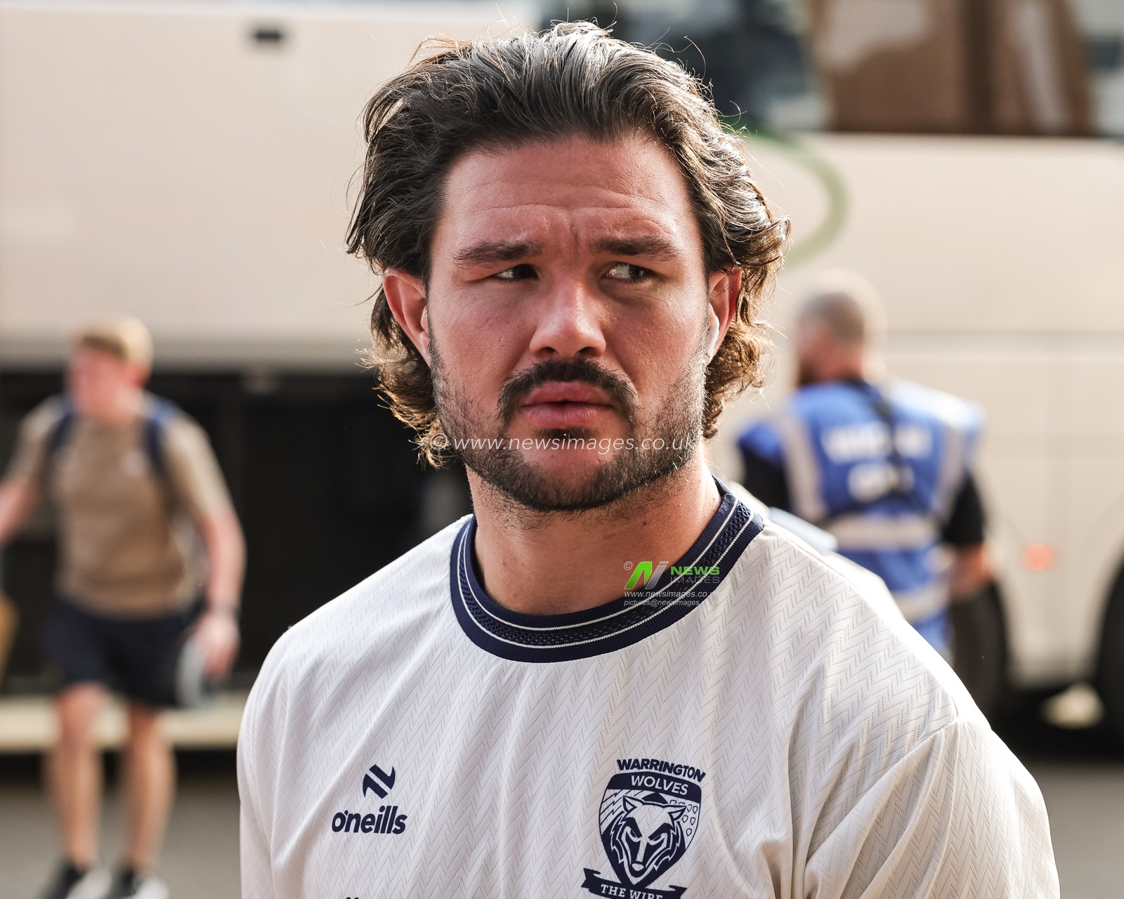 James Bentley of Warrington Wolves arrives during the Betfred Super League round 18 match Wigan Warriors vs Warrington Wolves at The Brick Community Stadium, Wigan, United Kingdom on 10 July 2026

(Photo by Mark Cosgrove/News Images)