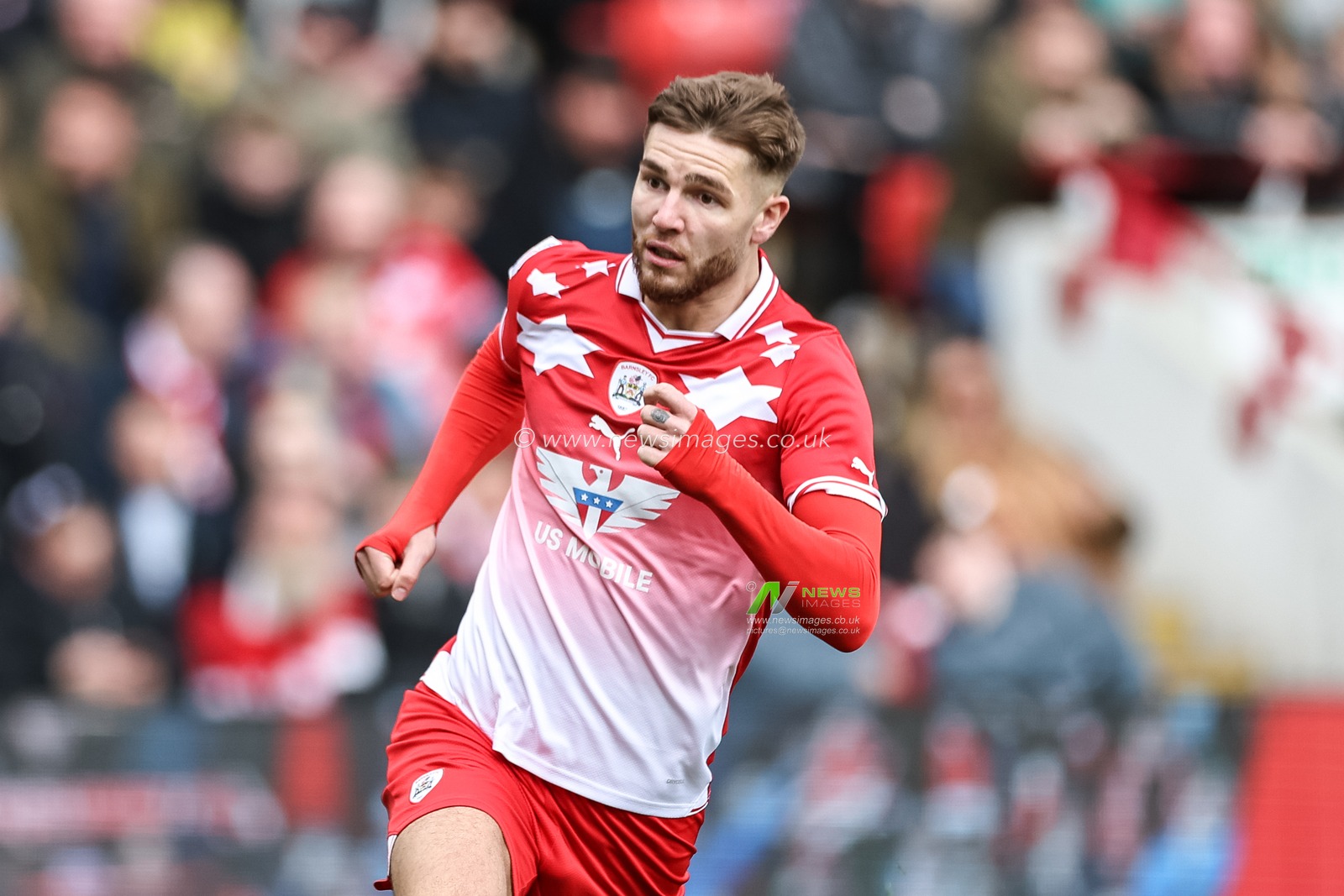 John Mcatee of Barnsley during the Sky Bet League 1 match Barnsley vs Northampton Town at Oakwell, Barnsley, United Kingdom, 27th April 2024

(Photo by Mark Cosgrove/News Images)