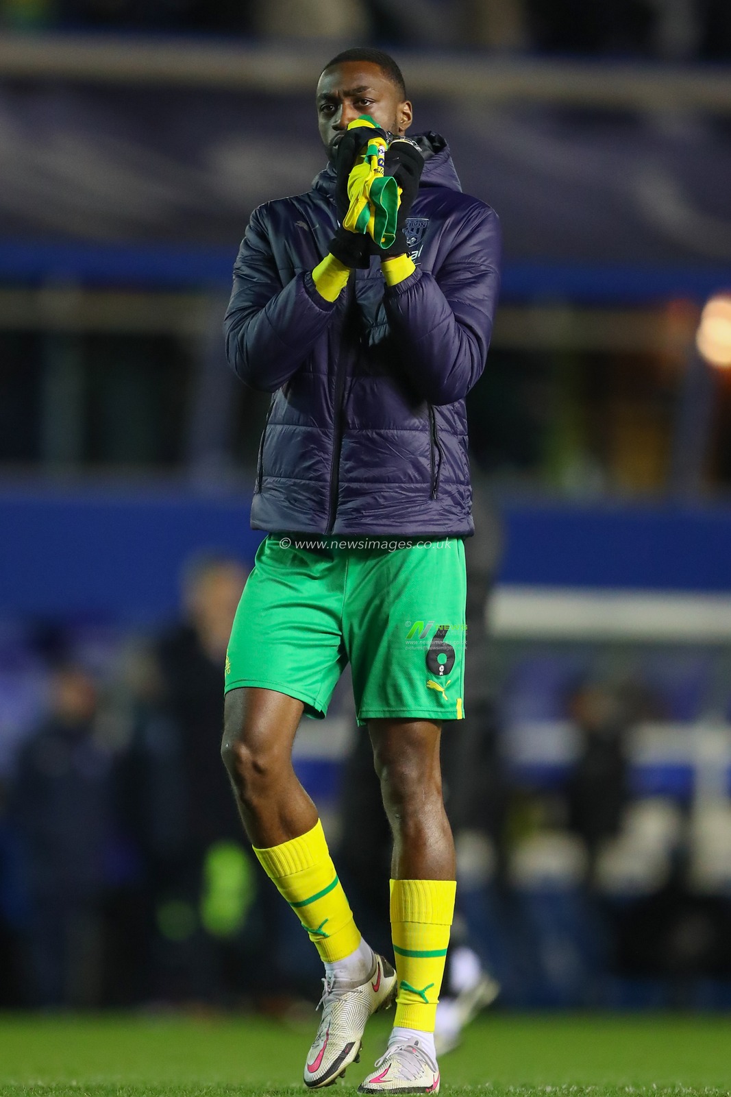 Semi Ajayi #6 of West Bromwich Albion applauds the travelling fans after the Sky Bet Championship match Birmingham City vs West Bromwich Albion at St Andrews, Birmingham, United Kingdom, 10th February 2023

(Photo by Gareth Evans/News Images)