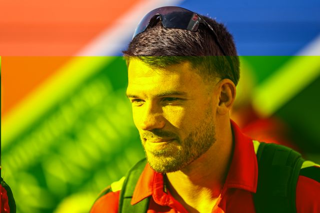 Oliver Gildart of Hull KR arrives during the Betfred Super League round 10 match Hull KR vs Castleford Tigers at Sewell Group Craven Park, Hull, United Kingdom on 30 April 2026

(Photo by Alfie Cosgrove/News Images)