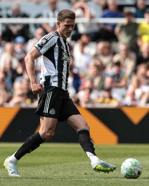 Sven Botman of Newcastle United with the ball during the Premier League match Newcastle Untied vs Brighton & Hove Albion at St. James's Park, Newcastle, United Kingdom on 02 May 2026

(Photo by Mark Cosgrove/News Images)