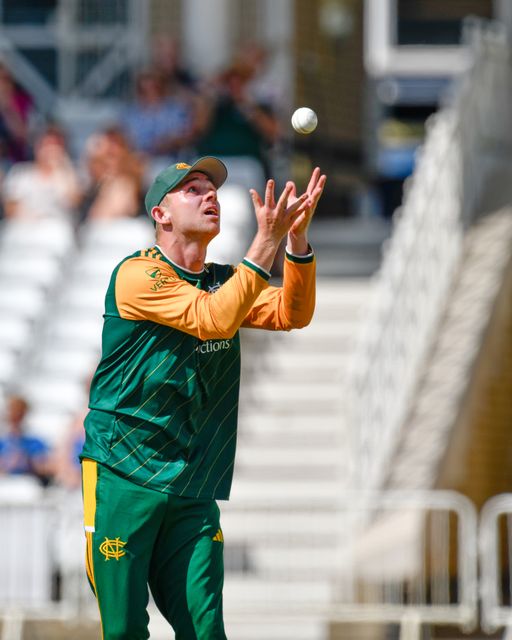 Jack HAYNES of Nottingham Outlaws catching Luc BENKENSTEIN of Essex CCC out during the Royal London One-day Cup match Nottinghamshire vs Essex at Trent Bridge, Nottingham, United Kingdom, 11th August 2024

(Photo by Mark Dunn/News Images)