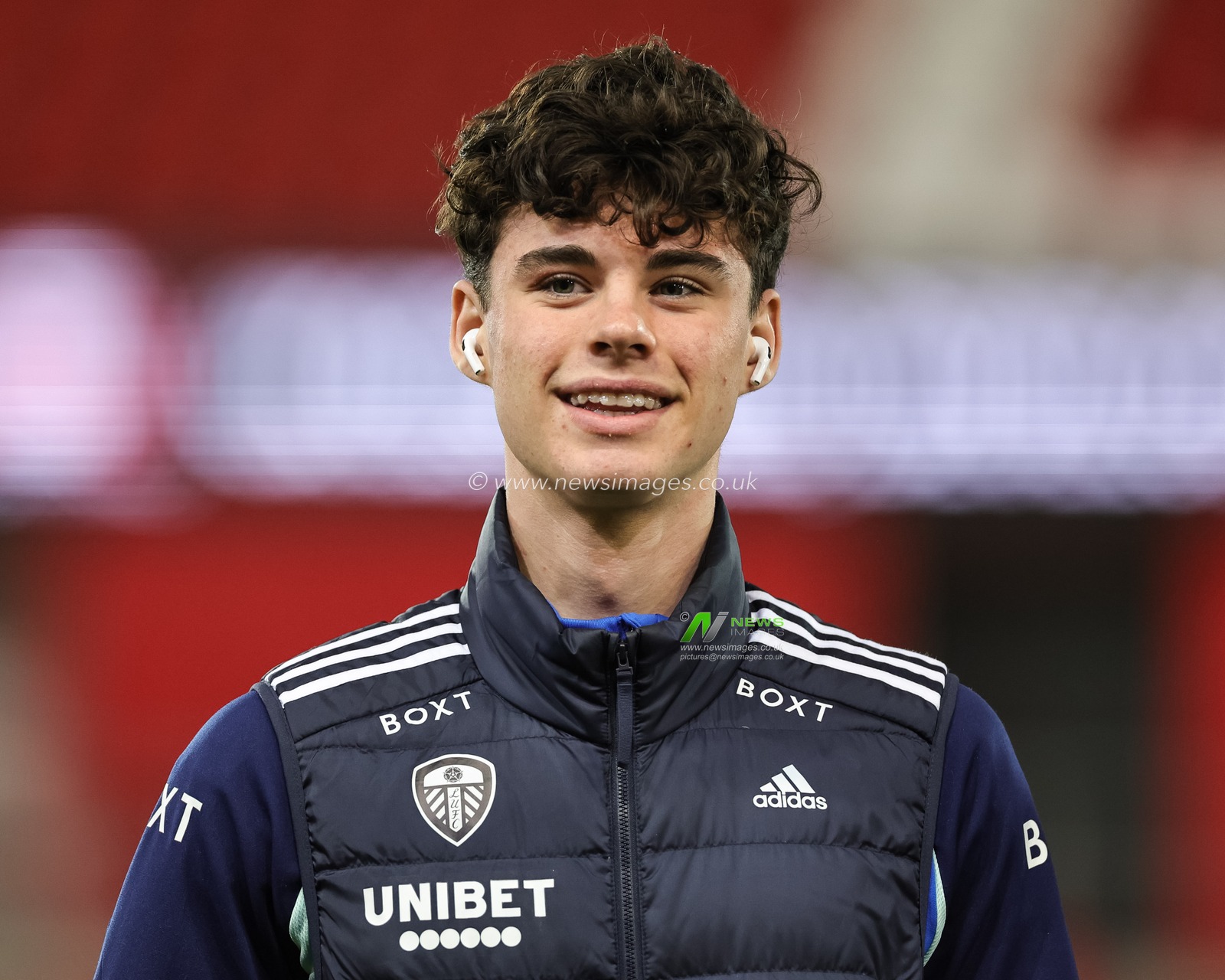 Archie Gray #22 of Leeds United arrives during the Sky Bet Championship match Rotherham United vs Leeds United at New York Stadium, Rotherham, United Kingdom, 24th November 2023

(Photo by Mark Cosgrove/News Images)