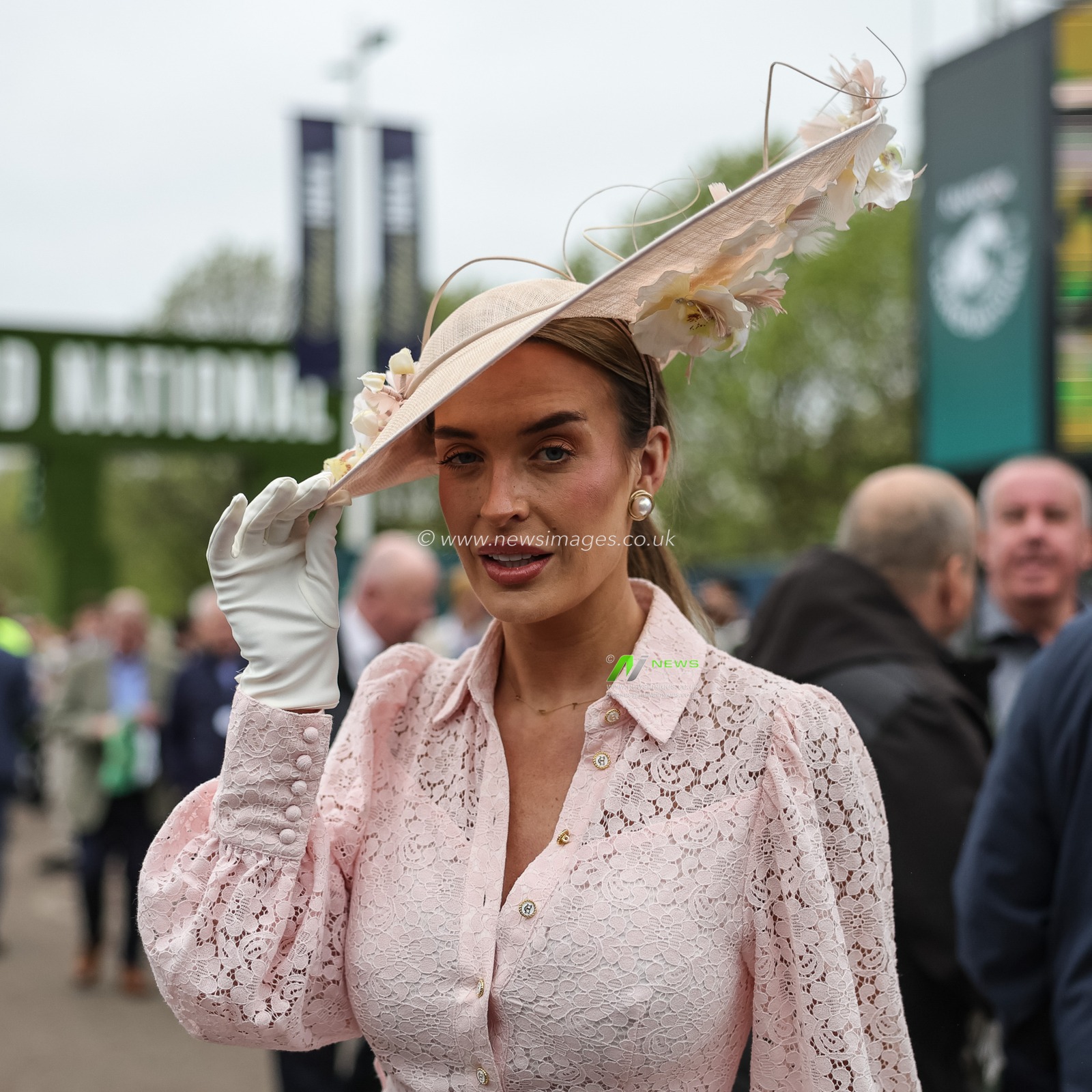 Racegoers arrive as the gates open during the 2026 Randox Grand National Opening Day at Aintree Racecourse, Aintree, United Kingdom on 09 April 2026

(Photo by Mark Cosgrove/News Images)