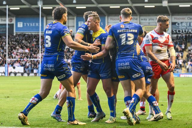 Matty Ashton of Warrington Wolves celebrates his try during the Betfred Super League play-off Eliminator 2 Warrington Wolves v St Helens at Halliwell Jones Stadium, Warrington, United Kingdom, 28th September 2024

(Photo by Craig Thomas/News Images)
