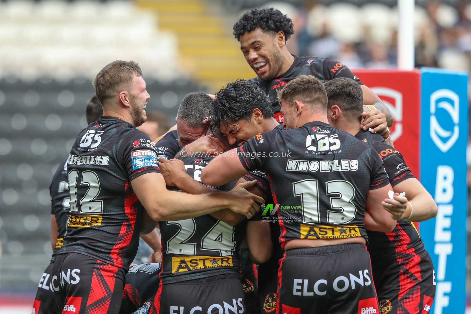 Jake Burns of St. Helens celebrates his try during the Betfred Super League Round 20 match Hull FC vs St Helens at MKM Stadium, Hull, United Kingdom, 3rd August 2024

(Photo by Alfie Cosgrove/News Images)