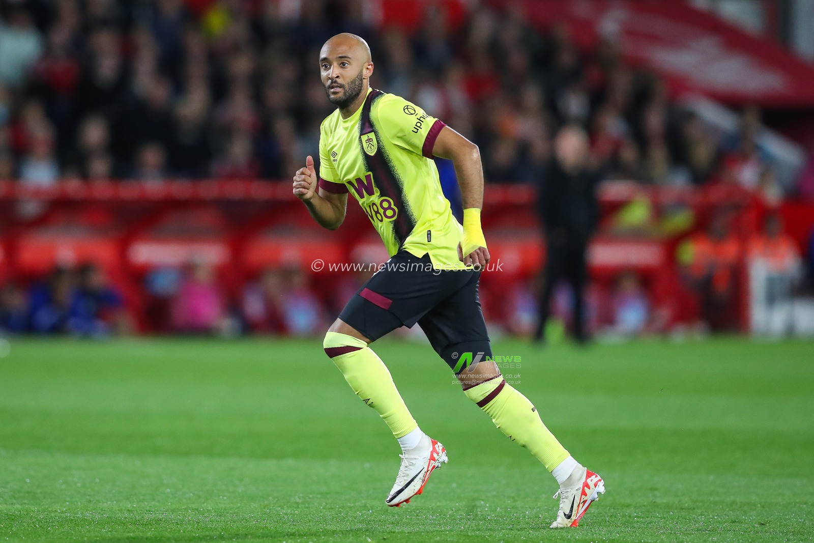 Nathan Redmond #15 of Burnley in action during the Carabao Cup match Nottingham Forest vs Burnley at City Ground, Nottingham, United Kingdom, 30th August 2023

(Photo by Gareth Evans/News Images)