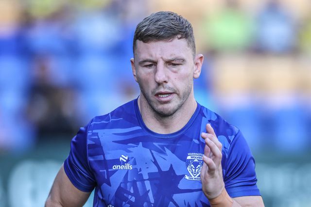 George Williams of Warrington Wolves in the pre-game warm up during the Betfred Super League Round 22 match Warrington Wolves vs Catalans Dragons at Halliwell Jones Stadium, Warrington, United Kingdom, 14th August 2025

(Photo by Alfie Cosgrove/News Images)
