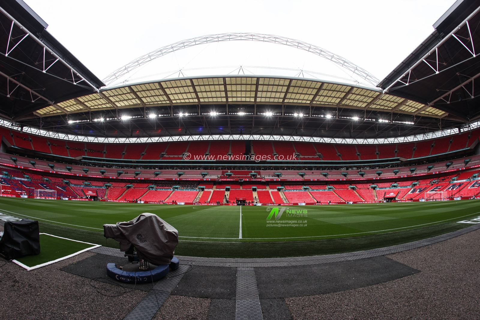 A general view inside of Wembley ahead of the Emirates FA Cup Semi-Final match Crystal Palace vs Aston Villa at Wembley Stadium, London, United Kingdom, 26th April 2025

(Photo by Alfie Cosgrove/News Images)