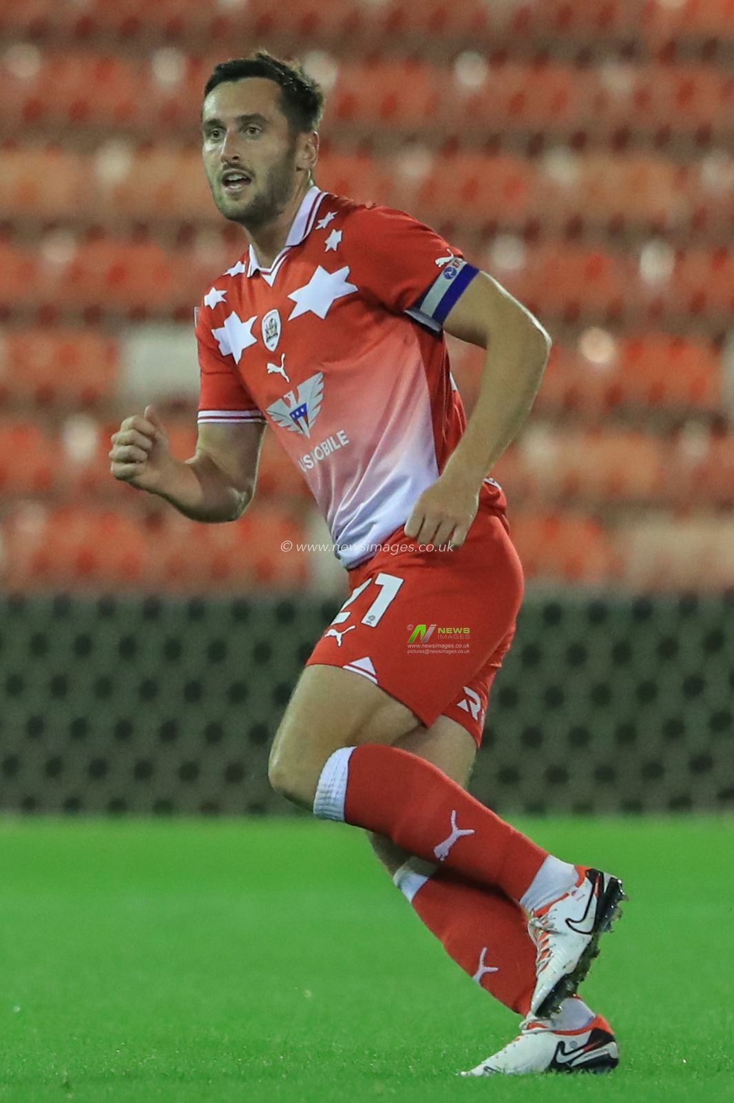 Conor McCarthy #21 of Barnsley during the EFL Trophy match Barnsley vs Grimsby Town at Oakwell, Barnsley, United Kingdom, 5th September 2023

(Photo by Alfie Cosgrove/News Images)