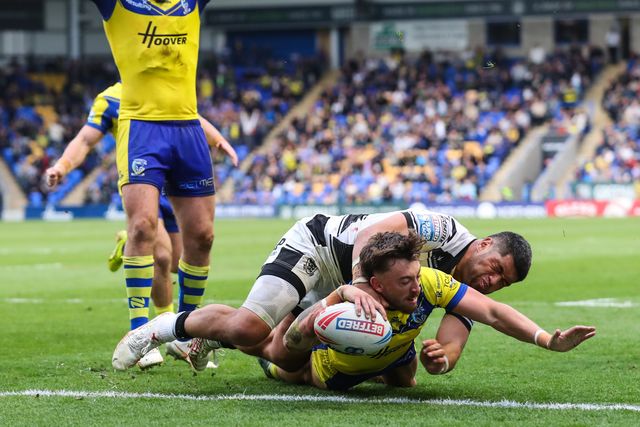 Betfred Super League Round 7 Warrington Wolves v Hull FC