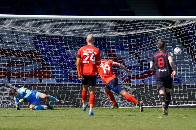 Sky Bet Championship Luton Town v Watford