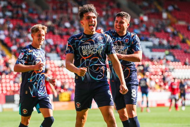 Sky Bet League 1 Charlton Athletic v Blackpool