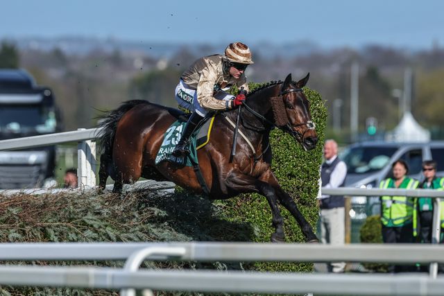 Broadway Boy ridden by Thomas Bellamy during the Randox Grand National 2025 Day 3 Grand National Day at Aintree Racecourse, Liverpool, United Kingdom, 5th April 2025

(Photo by Mark Cosgrove/News Images)