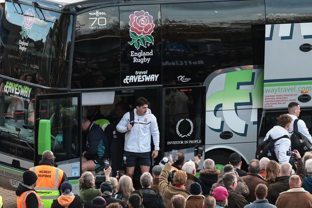 England team coach arrives during the Quilter Nations Series 2025 match England vs Australia at Allianz Stadium, Twickenham, United Kingdom, 1st November 2025

(Photo by Mark Cosgrove/News Images)

*** GER AUT SUI OUT ***