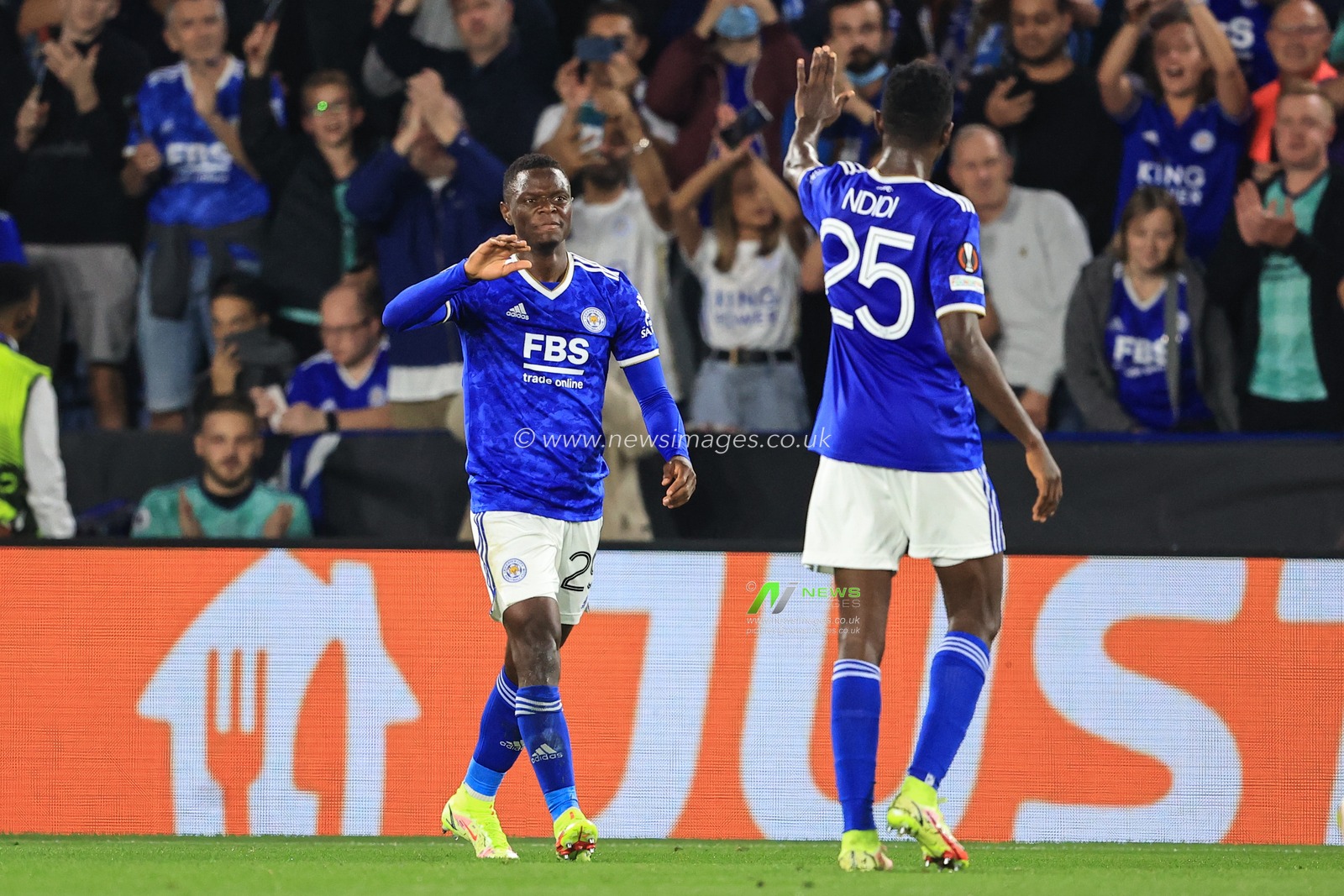 Patson Daka #29 of Leicester City celebrates his goal to make it 2-0